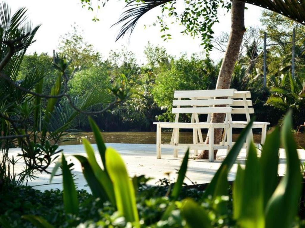 Baan Suan Nuan Ta Hotel Samut Songkhram Exterior foto